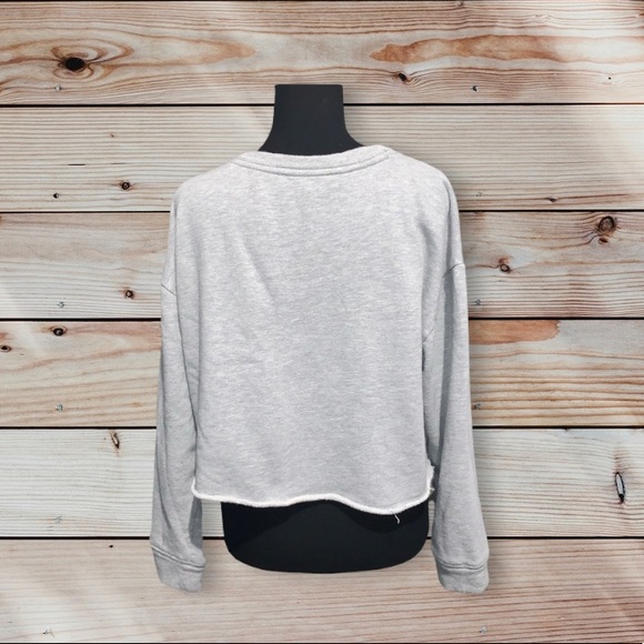 TOMMY HILFIGER Women’s Crop Logo Gray Sweatshirt Size Large - Picture 3 of 6